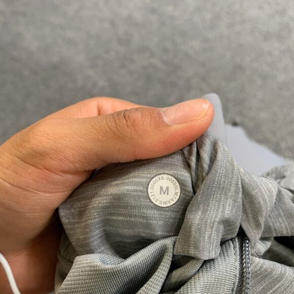 Lululemon Shorts Mens M Medium Grey Heather THE Linerless Lightweight Workout - Picture 6 of 11